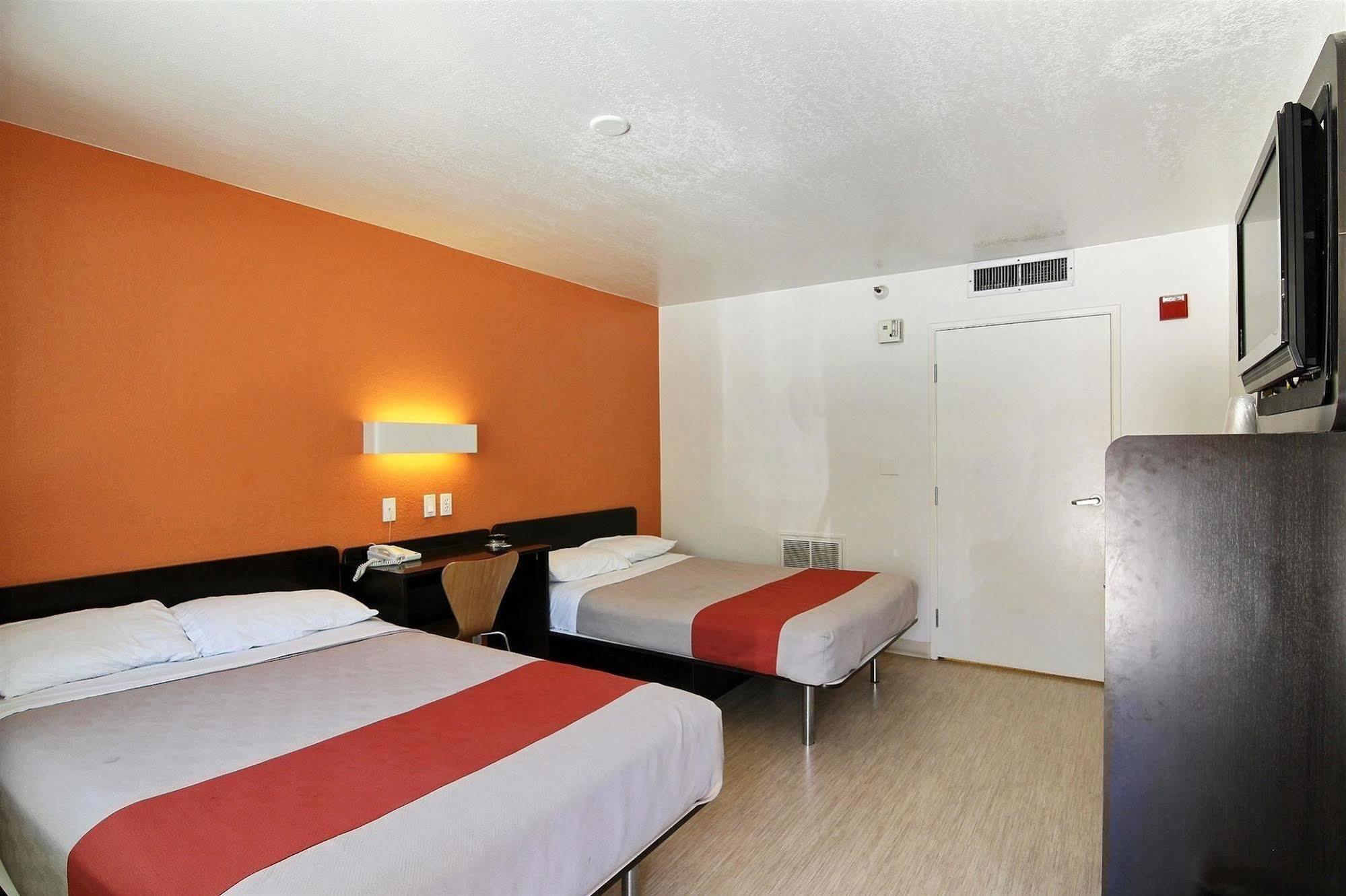 Motel 6-Carpinteria, Ca - Santa Barbara - South Εξωτερικό φωτογραφία